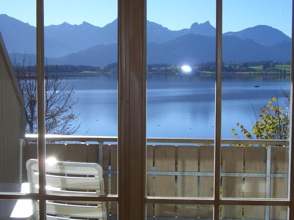 Gaestehaus Guggomos "Hopfen Am See" Füssen Quarto foto